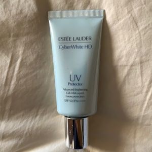 Estée Lauder CyberWhite HD UV protector spf 50